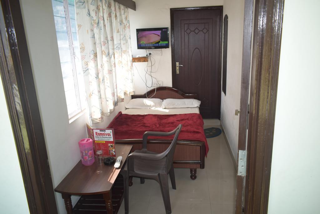 Hotel Ramnivas Udaipur Esterno foto